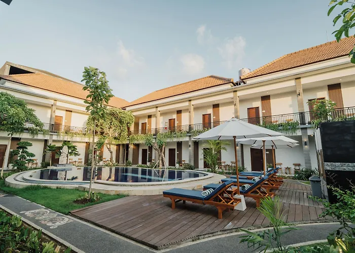 فندق Seminyak 3*